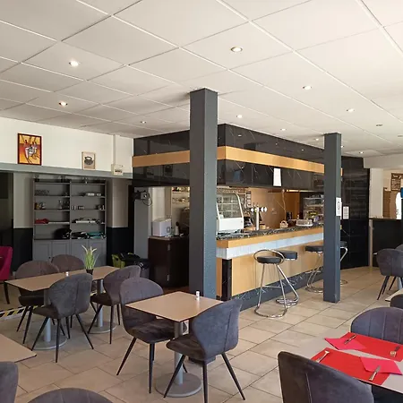 Hotel De La Gare *