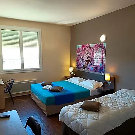 De La Gare Hotel *