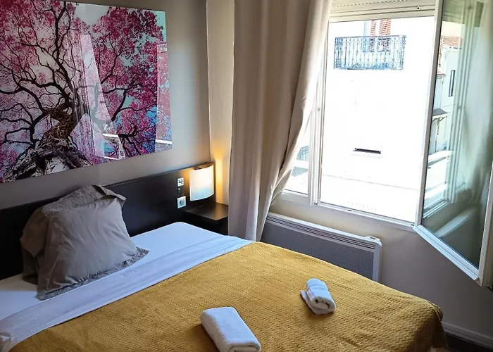 De La Gare * Périgueux